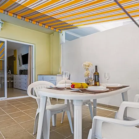 La Octava Isla Apartment *