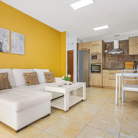 La Octava Isla Apartment *
